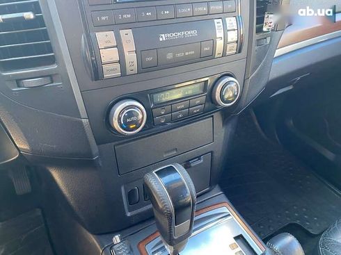 Mitsubishi Pajero Wagon 2008 - фото 17