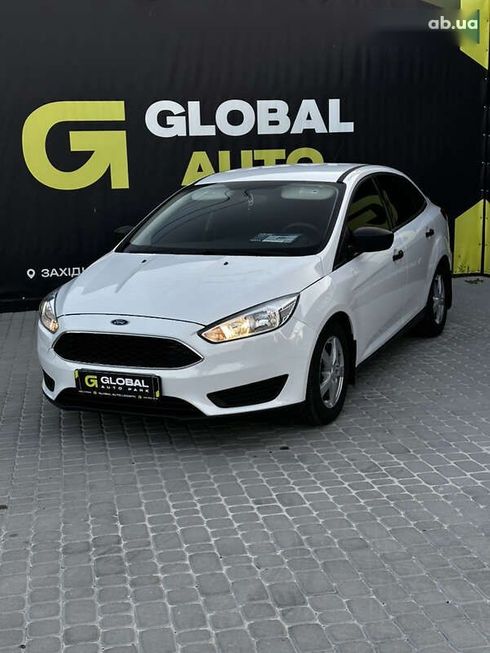 Ford Focus 2015 - фото 2