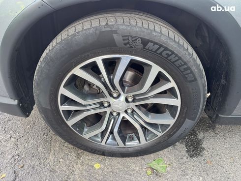 Mitsubishi Outlander 2018 серый - фото 11