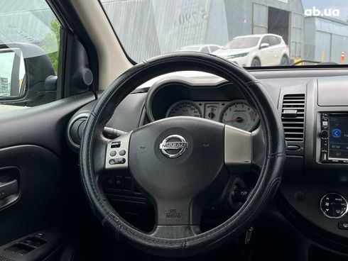 Nissan Note 2006 коричневый - фото 35