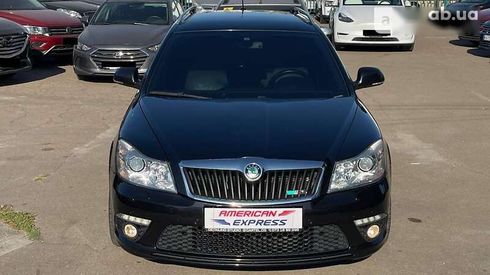 Skoda Octavia 2010 - фото 2