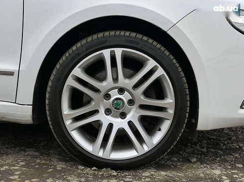 Skoda Superb 2012 - фото 19