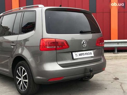 Volkswagen Touran 2010 - фото 6