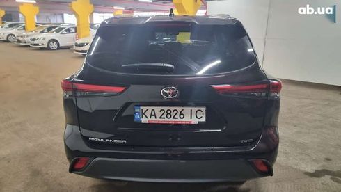 Toyota Highlander 2022 - фото 23