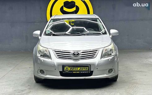 Toyota Avensis 2010 - фото 2