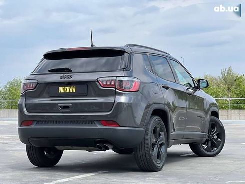 Jeep Compass 2019 - фото 11