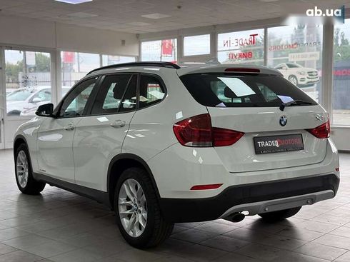 BMW X1 2015 - фото 8