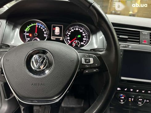 Volkswagen e-Golf 2015 - фото 23