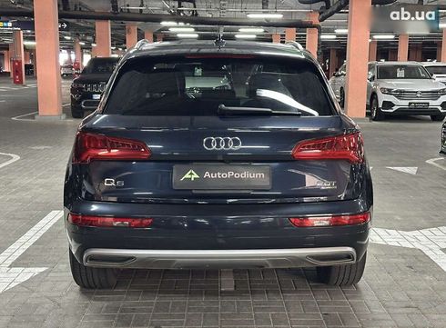 Audi Q5 2017 - фото 10