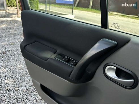 Renault Scenic 2008 - фото 26