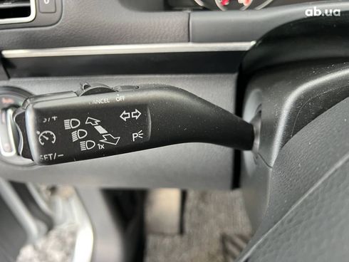 Volkswagen Touran 2012 серый - фото 24