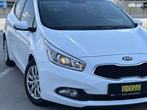 Kia Cee'd 2013 - фото 6