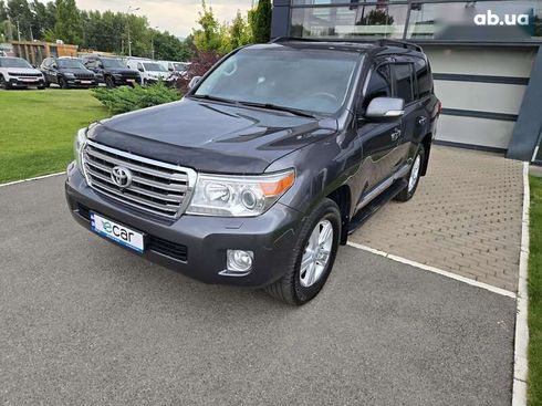 Toyota Land Cruiser 2012 - фото 10