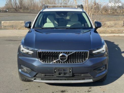 Volvo XC40 2021 - фото 2