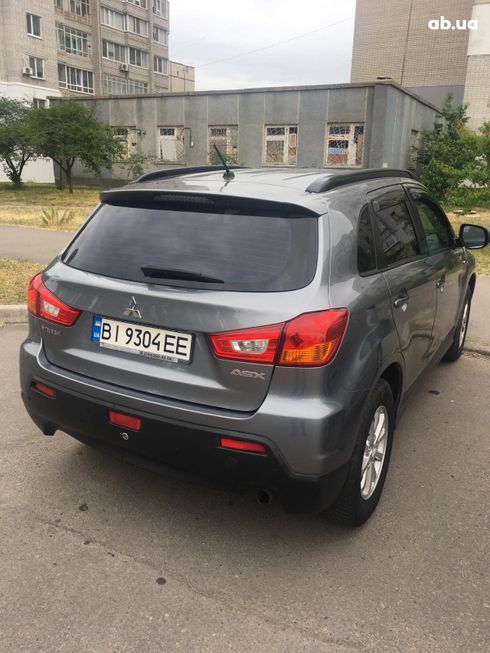 Mitsubishi ASX 2011 серебристый - фото 7