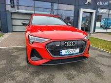 Продаж вживаних Audi E-Tron в Києві - купити на Автобазарі