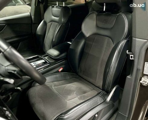 Audi Q8 2019 - фото 16
