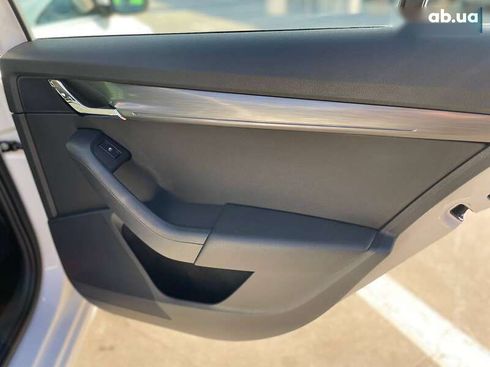 Skoda Octavia 2020 - фото 29