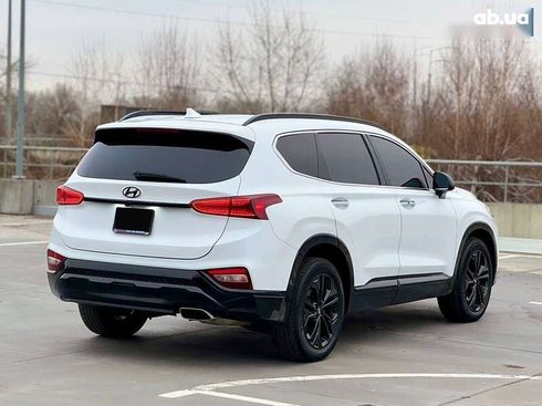 Hyundai Santa Fe 2019 - фото 8