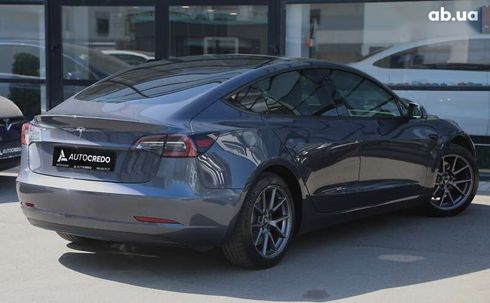Tesla Model 3 2021 - фото 4
