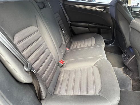 Ford Fusion 2017 черный - фото 27