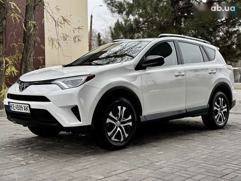 Toyota RAV4 2016 - фото 2