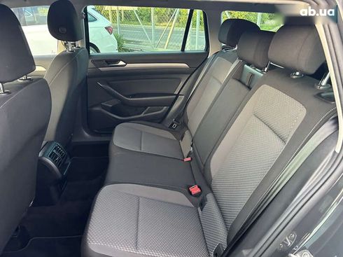 Volkswagen Passat 2020 - фото 20