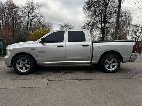 Dodge Ram 2016 серый - фото 42