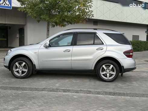 Mercedes-Benz M-Класс 2008 - фото 6