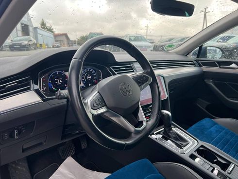 Volkswagen passat b8 2020 синий - фото 14