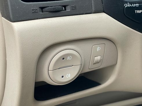 Hyundai Accent 2007 бежевый - фото 17
