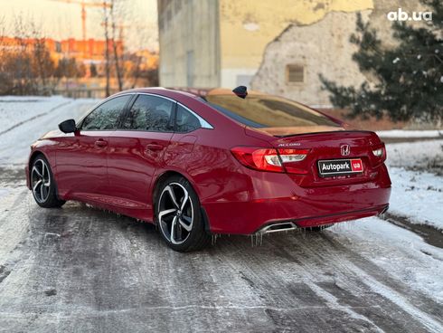 Honda Accord 2021 красный - фото 10