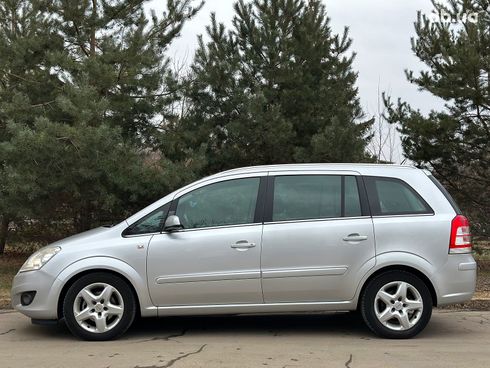 Opel Zafira 2008 серый - фото 19