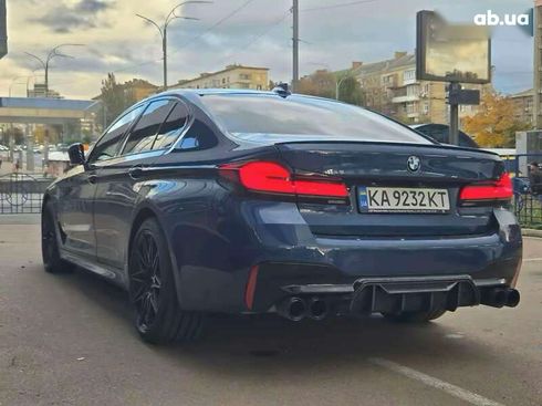BMW 5 серия 2021 - фото 9