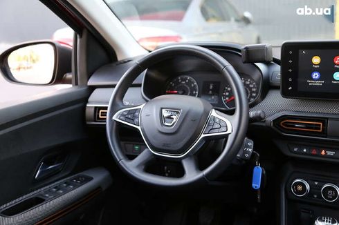 Dacia Sandero Stepway 2021 - фото 17