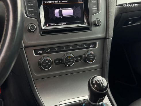 Volkswagen Golf 2015 белый - фото 23