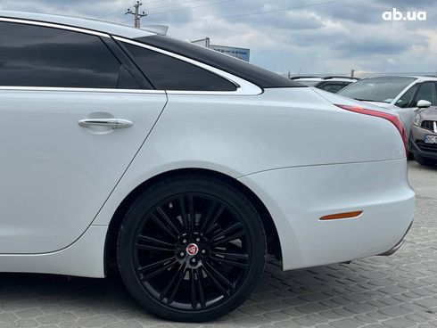 Jaguar XJ 2017 белый - фото 7