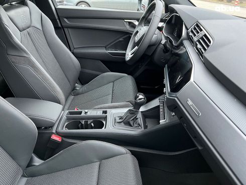 Audi Q3 2022 - фото 16