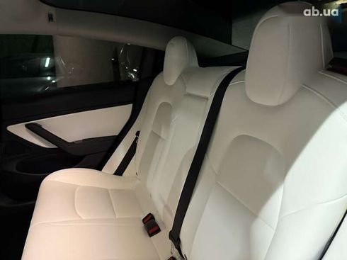 Tesla Model 3 2019 - фото 30