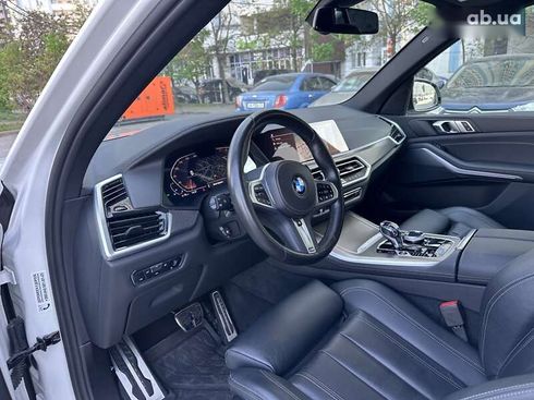 BMW X5 2022 - фото 30