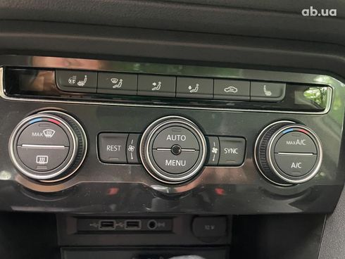 Volkswagen Tiguan 2017 белый - фото 33