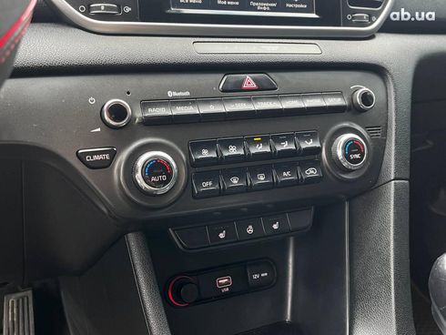 Kia Sportage 2018 белый - фото 30