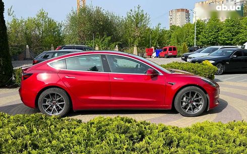 Tesla Model 3 2019 - фото 8
