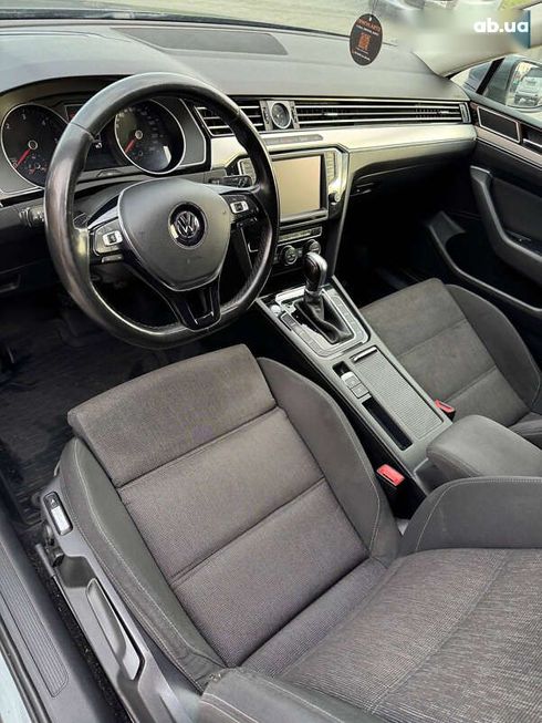 Volkswagen Passat 2015 - фото 6
