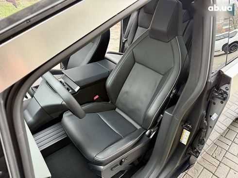Tesla Cybertruck 2024 - фото 22