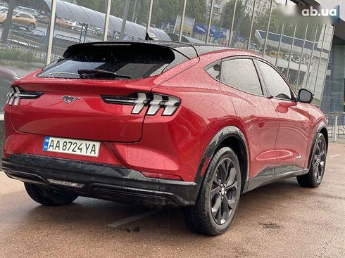 Ford Mustang Mach-E 2021 - фото 6