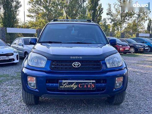 Toyota RAV4 2001 - фото 2
