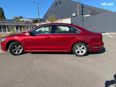 Volkswagen Passat 2017 красный - фото 8