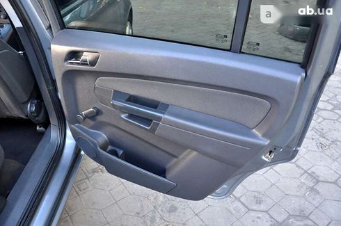 Opel Zafira 2007 - фото 25