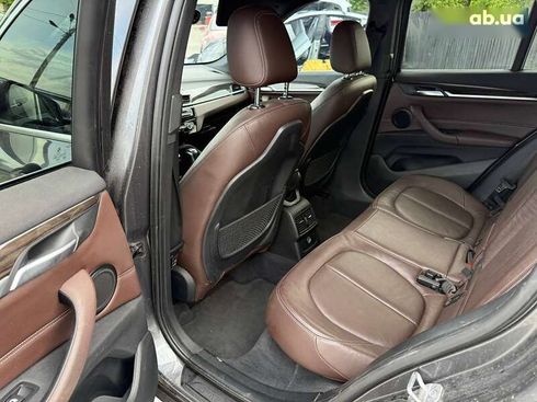 BMW X1 2016 - фото 10